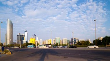 Abu Dabi sokak trafik