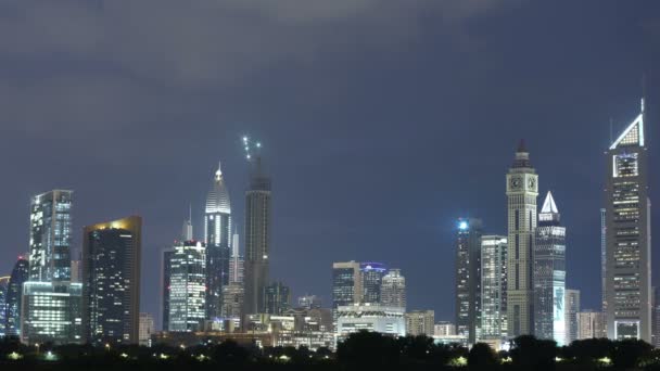 Dubai stad nacht panorama — Stockvideo