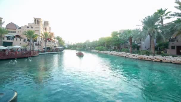 Golfo turistico di Dubai — Video Stock