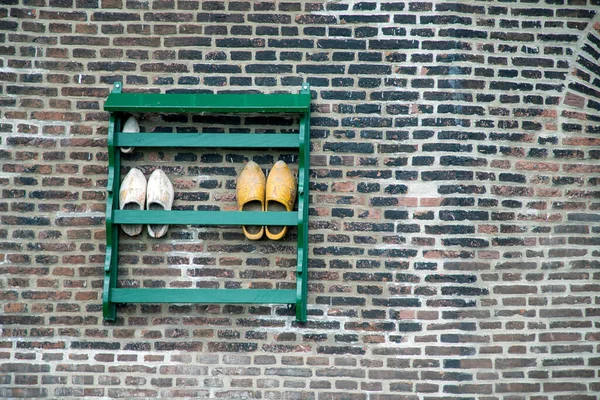 Tradizionali Scarpe Olandesi Legno Fuori Mulino Vento — Foto Stock
