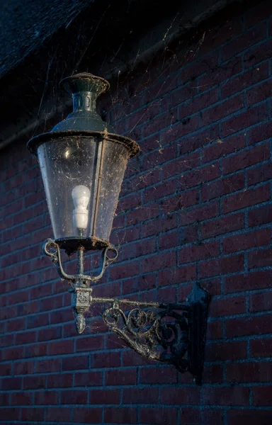 Old Lamp Night Dark Street Broken Glass Full Cobwebs Dust — Stock Photo, Image