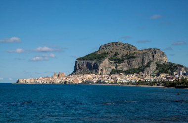 Cefalu, Sicilya adasının ortaçağ köyü, Palermo ili, İtalya