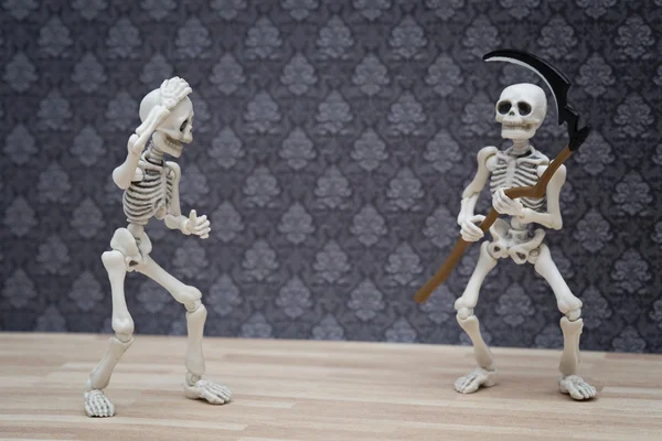 Skelet en scythe — Stockfoto