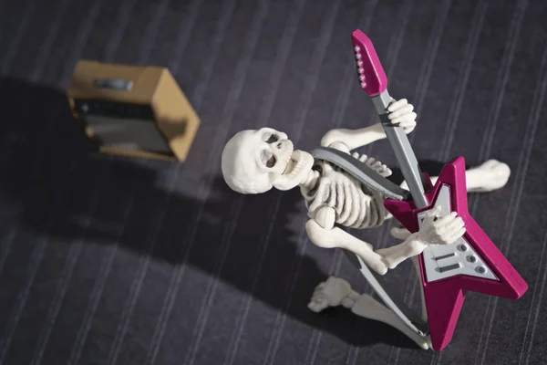 O guitarrista esqueleto — Fotografia de Stock