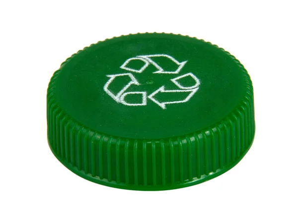 白に隔離されたボトルマクロの緑のプラスチック生態キャップ — ストック写真
