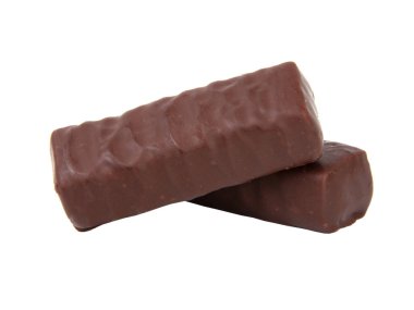 Çikolatalı pralin beyaz arka planda izole edilmiş.