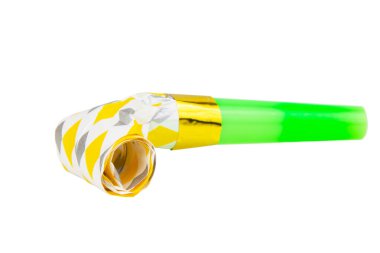 Karnaval neşeli ses çıkarıcı ya da parti düdüğü beyaz arka planda izole edilmiş.