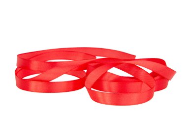Beyaz arka planda izole edilmiş hediyeler için kırmızı bant dekoratifi