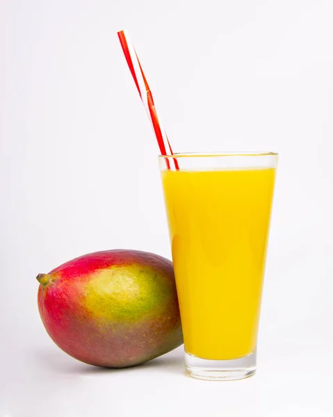 Mango Tropical Frutas Exóticas Jugo Vaso Sobre Blanco — Foto de Stock