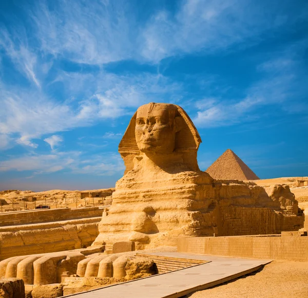 Great Sphinx Body Blue Sky Pyramid Giza Egypt — Stock Photo, Image