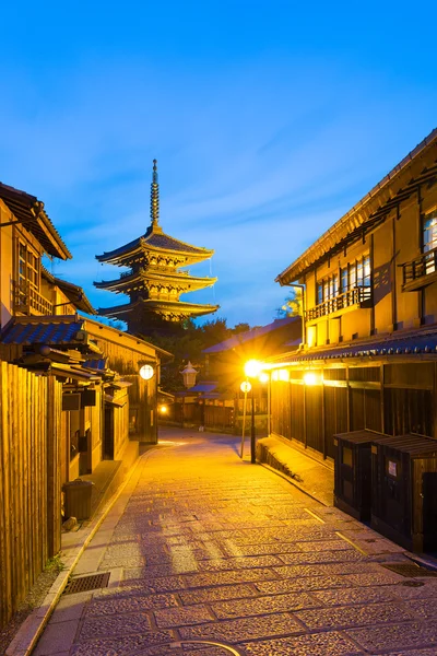 Estrada Yasaka Não Para Pagode casas de rua tradicionais — Fotografia de Stock