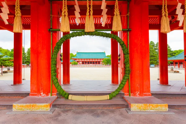 Heian Jingu Shrine Chinowa Kuguri corona puerta H —  Fotos de Stock