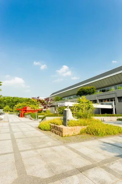 Музей конференц-центра Мияко Мессе в Киото — стоковое фото