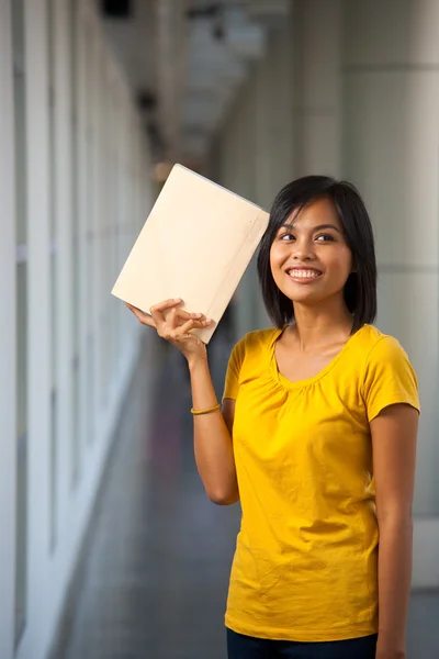 Mooie College Student boek hoofd glimlachen — Stockfoto