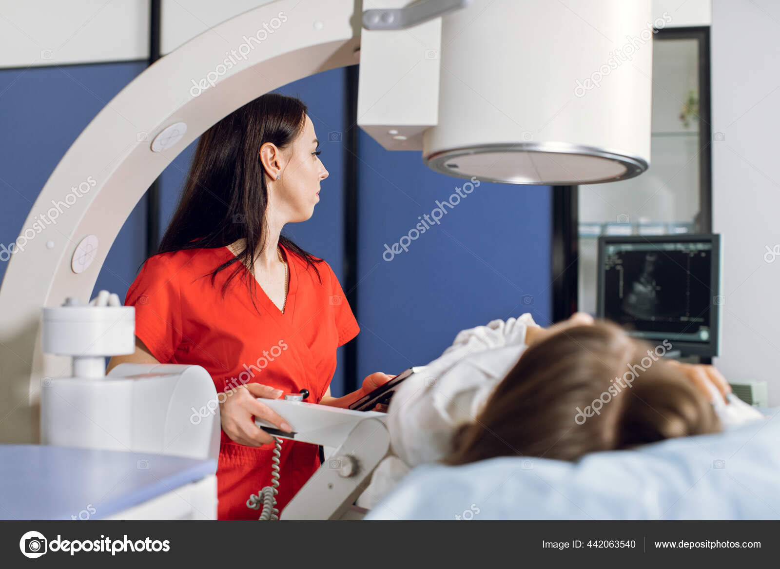 Extracorporeal Shock Wave Therapy. Kidney stone treatment. Side view of