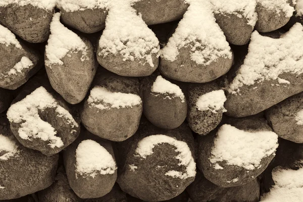 Snow on a Stone Fence — Stock Photo, Image