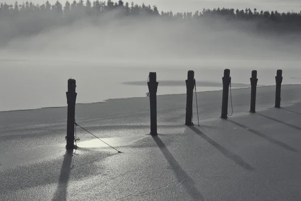 Fog Bank Over the Icy Lake — Stock Photo, Image