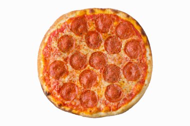 Beyaz arka planda pizza görünüyor. Lezzetli ev yapımı pizza manzarası.