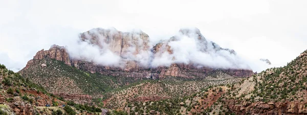 Panorama Das Montanhas Parque Nacional Zion Utah Com Pesado Nublado — Fotografia de Stock