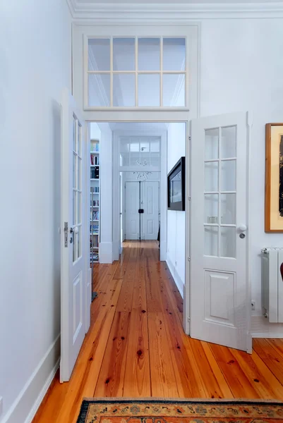 Elegant vintage house interiors hallway — Stock Photo, Image