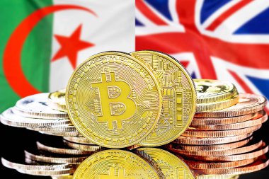 Cezayir ve Birleşik Krallık 'taki kripto para birimi ve blok zinciri teknolojisi yatırımcıları için kavram. Cezayir ve İngiltere bayrağının arka planında Bitcoin 'ler