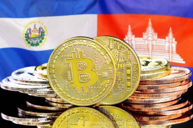 El Salvador ve Kamboçya 'daki kripto para birimi ve engelleme teknolojisi yatırımcıları için konsept. El Salvador ve Kamboçya bayrağının arka planında bitcoinler