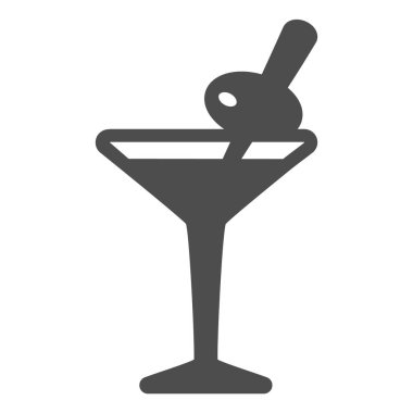 Kürdanlı zeytinli bir bardak martini katı ikon, bar konsepti, beyaz arka planda vermut kokteyl vektör işareti, mobil konsept ve web tasarımı için glyph tarzı ikon. Vektör grafikleri.
