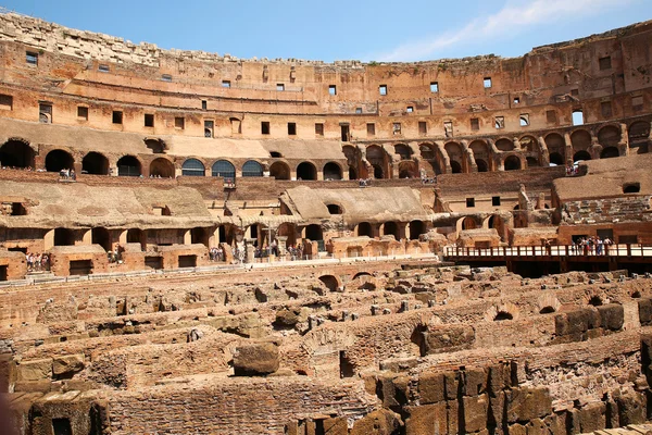 Dentro del Coliseo en Roma, Italia — Foto de Stock