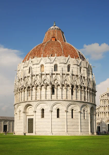 Pisa. keresztelőkápolna, dóm, Olaszország. Európa — Stock Fotó