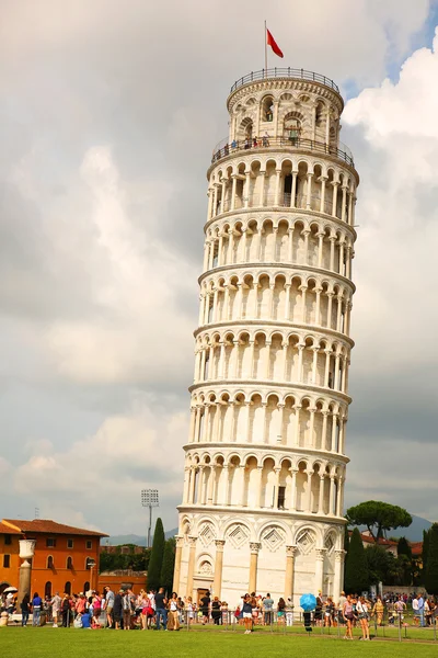 Eğik Pisa Kulesi, İtalya — Stok fotoğraf