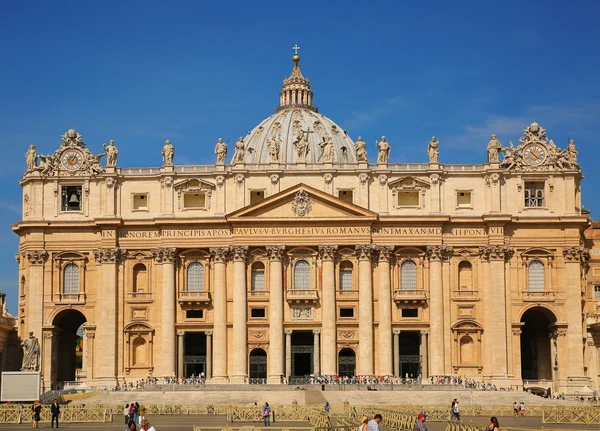 St. Peter's Basilica. Vatican, Roma, Italy — Stock Photo, Image