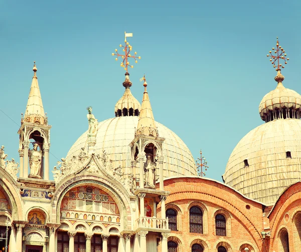 Catedral de San Marco, Venecia, Italia. Detalle de azotea — Foto de Stock