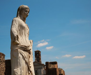 Mermer heykel bir kadının. Roma, İtalya