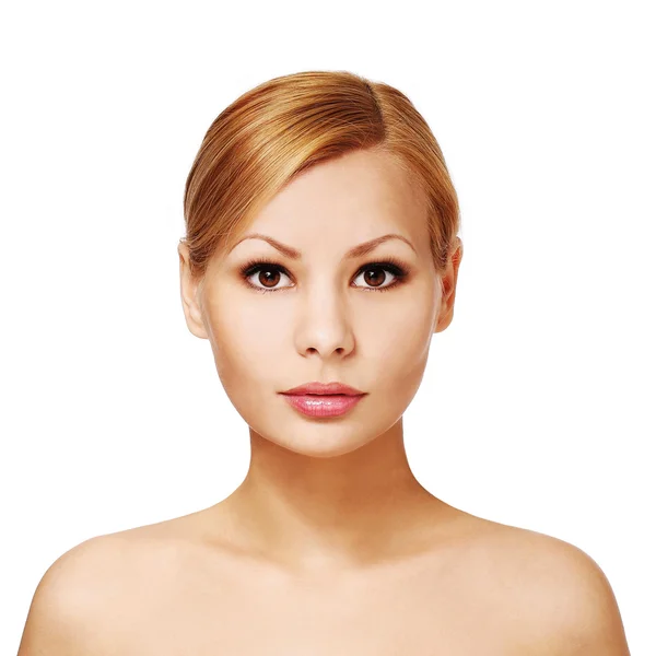 De zorg van de huid. Mooie jonge vrouw geïsoleerd op wit. Schoonheid Blond — Stockfoto