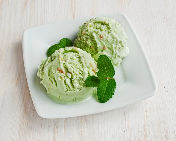 Helados de pistacho verde — Foto de Stock