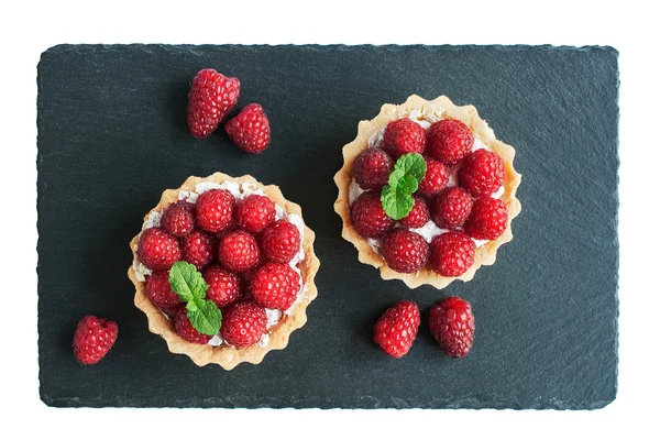 Törtchen mit Himbeeren — Stockfoto