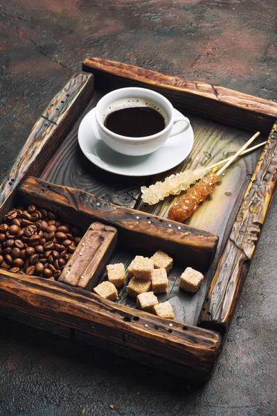 Zwarte Koffie Espresso Witte Beker Met Rietsuiker Voor Ontbijt Pauze — Stockfoto
