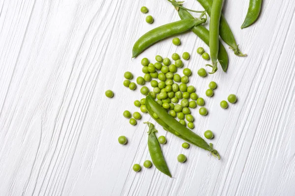 Top View Fresh Green Peas Healthy Nutrition White Wooden Background — Stock Photo, Image