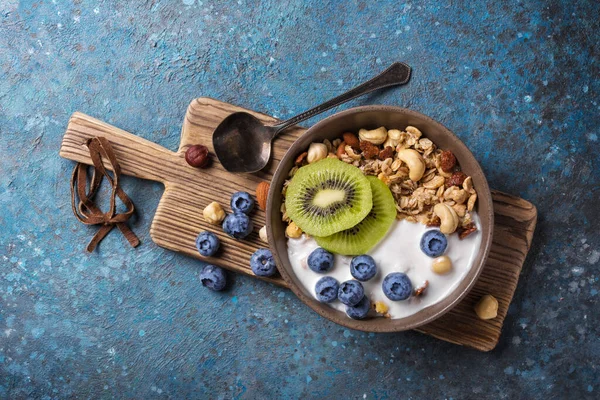 Sağlıklı Diyet Kahvaltısı Için Organik Yiyecekler Tahıl Gevreği Yoğurt Taze — Stok fotoğraf