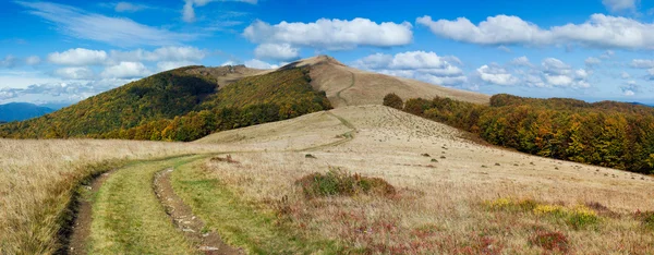 Landscape of autumn mountains — Stock Photo, Image