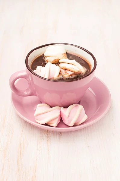 Copa de chocolate caliente con malvaviscos —  Fotos de Stock