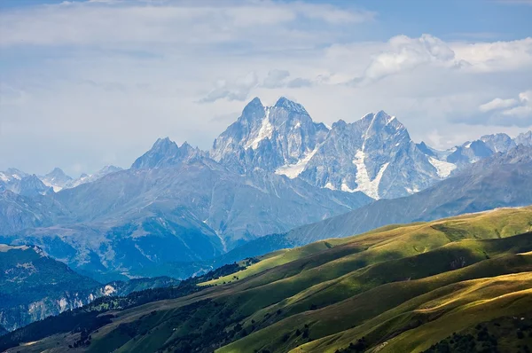 Caucasus landscape — Stockfoto