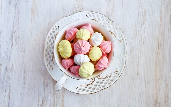 Colored meringue in a cup — Stock Photo, Image