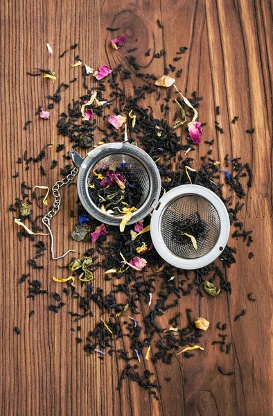 Kruiden thee en Theezeef — Stockfoto