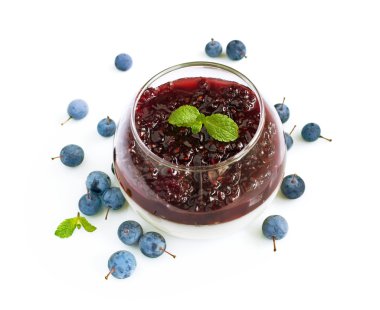 Panna Cotta ile karaçalı