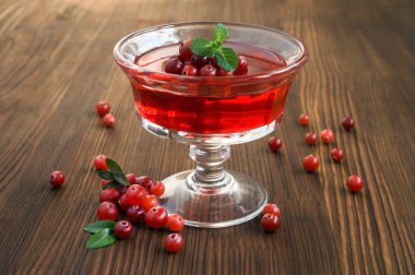 Kızılcık jöle tatlısı 