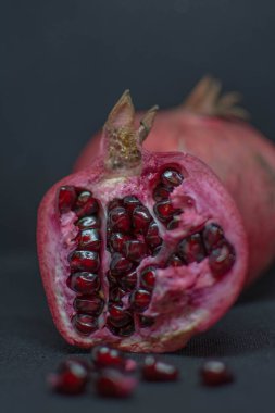 Lezzetli bir nar nasıl seçilir?