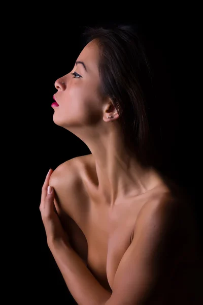 Woman hiding breasts — Stock Photo, Image