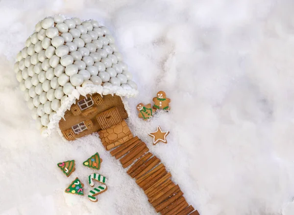 Cookie Christmas Tree Gingerbread House Snow Landscape — Stock Photo, Image