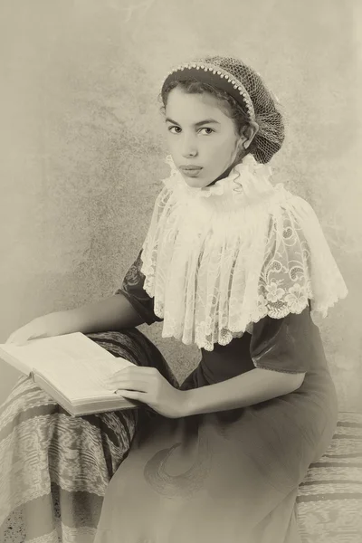Edvardovské dívka portrét — Stock fotografie